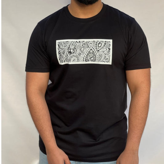 Boxed Paisley T-shirt - Black